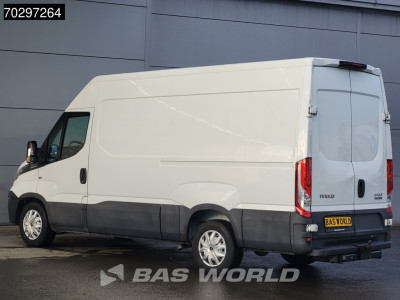 Iveco Daily 35S18 3.0L Automaat 3,5t Trekhaak 180PK L2H2 Airco Cruise Camera Euro6 L2 Airco Trekhaak Cruise control foto 2
