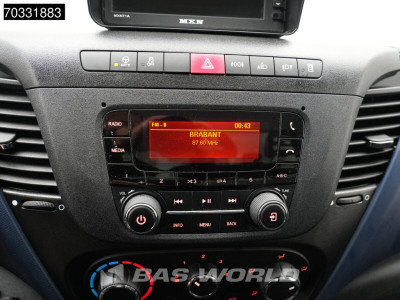 Iveco Daily 35S18 3.0L Automaat Bakwagen Laadklep Zijdeur Airco Cruise Camera Airco Cruise control foto 17