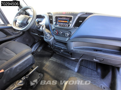 Iveco Daily 35S18 3.0L Automaat Kipper Dubbel Cabine 180PK 3,5t Trekhaak LED Airco Cruise Euro6 Kieper Tipper Benne 3m3 Airco Trekhaak Cruise control foto 10