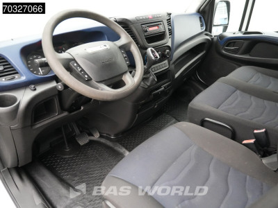 Iveco Daily 35S18 3.0L Automaat L1H1 180PK L1 Kompakt Cruise control 3