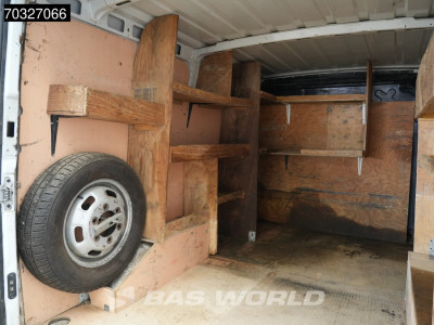 Iveco Daily 35S18 3.0L Automaat L1H1 180PK L1 Kompakt Cruise control 8