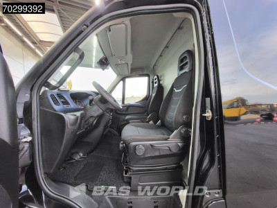 Iveco Daily 35S18 3.0L Automaat L2H2 180PK ACC LED Navi Airco 3,5t Trekgewicht Euro6 L2H2 Airco foto 10