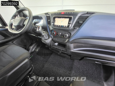 Iveco Daily 35S18 3.0L Automaat L2H2 180PK ACC LED Navi Airco 3,5t Trekgewicht Euro6 L2H2 Airco foto 9