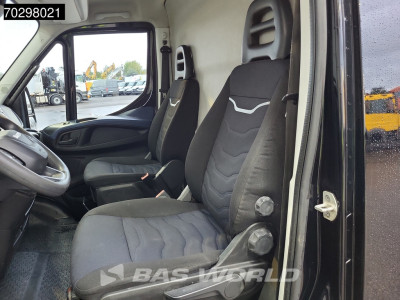 Iveco Daily 35S18 3.0L Automaat L2H2 3,5t Trekgewicht 180PK LED ACC Navi Airco Euro6 L2 Airco foto 12