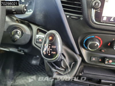 Iveco Daily 35S18 3.0L Automaat L2H2 3,5t Trekgewicht 180PK LED ACC Navi Airco Euro6 L2 Airco foto 16