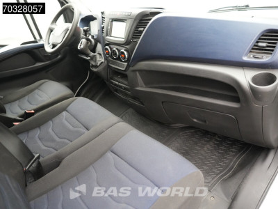Iveco Daily 35S18 3.0L Automaat L2H2 3,5t Trekhaak Navi Airco Cruise Euro6 L2 Airco Trekhaak Cruise control 13