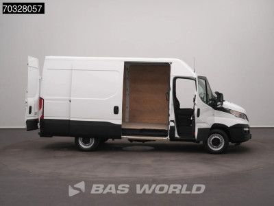 Iveco Daily 35S18 3.0L Automaat L2H2 3,5t Trekhaak Navi Airco Cruise Euro6 L2 Airco Trekhaak Cruise control 7