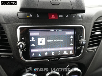 Iveco Daily 35S18 3.0L Automaat L2H2 ACC LED Airco Cruise Imperiaal Camera Euro6 L2 Airco Cruise control 17