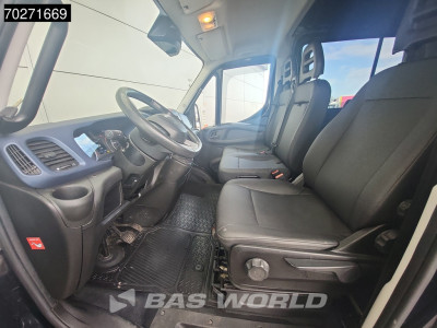 Iveco Daily 35S18 3.0L Automaat L2H2 Dubbel Cabine Navi Camera Trekhaak Imperiaal Doka Mixto 9m3 Airco Dubbel cabine Trekhaak Cruise control 14