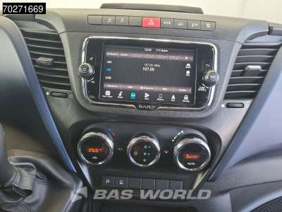 Iveco Daily 35S18 3.0L Automaat L2H2 Dubbel Cabine Navi Camera Trekhaak Imperiaal Doka Mixto 9m3 Airco Dubbel cabine Trekhaak Cruise control 16
