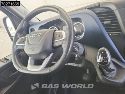 Iveco Daily 35S18 3.0L Automaat L2H2 Dubbel Cabine Navi Camera Trekhaak Imperiaal Doka Mixto 9m3 Airco Dubbel cabine Trekhaak Cruise control 19