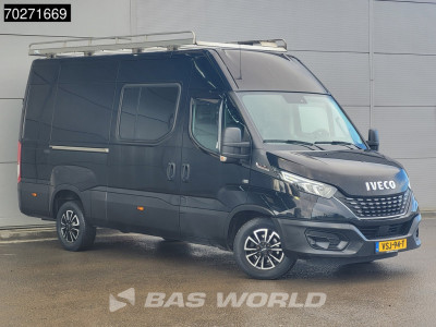 Iveco Daily 35S18 3.0L Automaat L2H2 Dubbel Cabine Navi Camera Trekhaak Imperiaal Doka Mixto 9m3 Airco Dubbel cabine Trekhaak Cruise control 5
