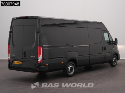 Iveco Daily 35S18 3.0L Automaat L3H2 180PK ACC Airco Camera Parkeersensoren CarPlay 3,5t Trekgewicht Euro6 L3 Airco 7