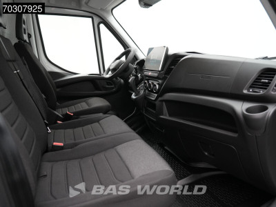 Iveco Daily 35S18 3.0L Automaat L3H2 180PK ACC Airco Cruise Camera Parkeersensoren CarPlay 3,5t Trekgewicht Euro6 L3 Airco foto 13