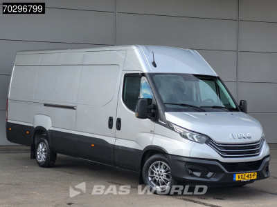 Iveco Daily 35S18 3.0L Automaat L3H2 3,5t Trekhaak 180PK LED ACC Navi Camera APK 08-2026 Euro6 L4H2 Airco Trekhaak foto 3