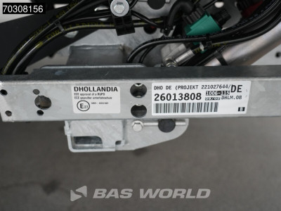 Iveco Daily 35S18 3.0L Automaat Laadklep 180PK Bakwagen ACC Airco Camera CarPlay DHollandia 3,5t Trekgewicht Euro6 Meubelbak Koffer Airco foto 13