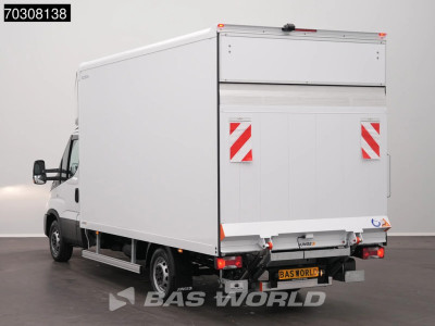 Iveco Daily 35S18 3.0L Automaat Laadklep 180PK Bakwagen ACC Airco Camera CarPlay DHollandia 3,5t Trekgewicht Euro6 Meubelbak Koffer Airco 2
