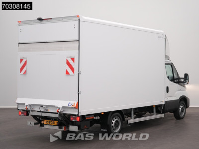 Iveco Daily 35S18 3.0L Automaat Laadklep 180PK Bakwagen ACC Airco Camera CarPlay DHollandia 3,5t Trekgewicht Euro6 Meubelbak Koffer Airco 9