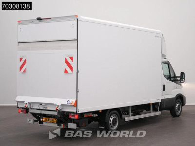 Iveco Daily 35S18 3.0L Automaat Laadklep 180PK Bakwagen ACC Airco Camera CarPlay DHollandia 3,5t Trekgewicht Euro6 Meubelbak Koffer Airco 9