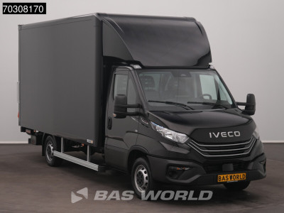 Iveco Daily 35S18 3.0L Automaat Laadklep 180PK Bakwagen ACC Airco Camera CarPlay Stoelverwarming Euro6 Meubelbak Koffer Airco foto 5