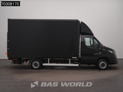 Iveco Daily 35S18 3.0L Automaat Laadklep 180PK Bakwagen ACC Airco Camera CarPlay Stoelverwarming Euro6 Meubelbak Koffer Airco foto 7