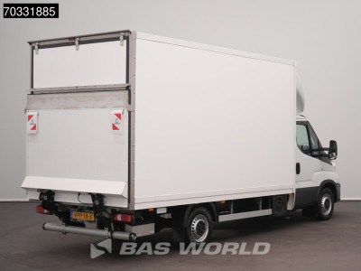 Iveco Daily 35S18 3.0L Automaat Laadklep Bakwagen LED Navi Airco Cruise Camera Euro6 Meubelbak Koffer Airco 2