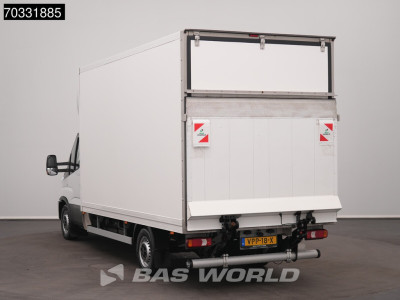 Iveco Daily 35S18 3.0L Automaat Laadklep Bakwagen LED Navi Airco Cruise Camera Euro6 Meubelbak Koffer Airco 6