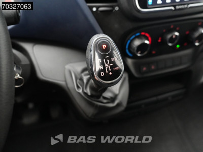 Iveco Daily 35S18 3.0L Automaat Laag Dak L2H1 3,5t Trekhaak Navi LED Airco Cruise Camera Werkplaatsinrichting Euro6 L2 Airco Trekhaak Cruise control 15