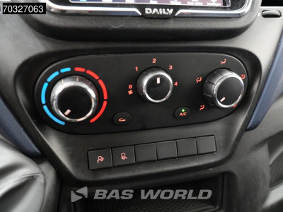 Iveco Daily 35S18 3.0L Automaat Laag Dak L2H1 3,5t Trekhaak Navi LED Airco Cruise Camera Werkplaatsinrichting Euro6 L2 Airco Trekhaak Cruise control 16