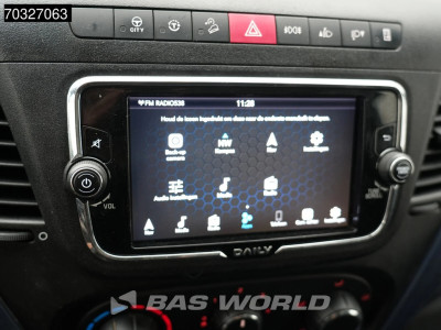 Iveco Daily 35S18 3.0L Automaat Laag Dak L2H1 3,5t Trekhaak Navi LED Airco Cruise Camera Werkplaatsinrichting Euro6 L2 Airco Trekhaak Cruise control 19
