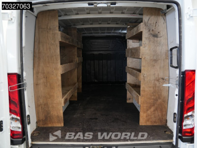 Iveco Daily 35S18 3.0L Automaat Laag Dak L2H1 3,5t Trekhaak Navi LED Airco Cruise Camera Werkplaatsinrichting Euro6 L2 Airco Trekhaak Cruise control 8