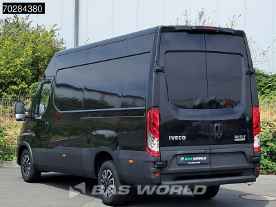 Iveco Daily 35S18 3.0L Automatik 180PS L2H2 ACC Navi LED Kamera Klima Parkensensoren Euro6 L2 12m3 Airco foto 3