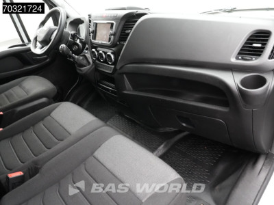 Iveco Daily 35S18 3.0L L2H2 180PK Navi Airco Cruise Camera 3,5t Trekgewicht Euro6 L2 Airco Cruise control foto 13