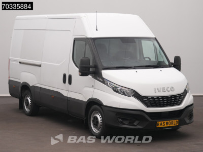 Iveco Daily 35S18 Automaat L2H2 Laadbrug Oprijplaat AC/Climate Camera 3,5t Trekhaak LED Euro6 Airco Trekhaak Cruise control foto 5