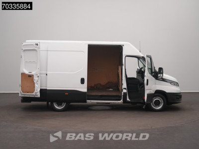 Iveco Daily 35S18 Automaat L2H2 Laadbrug Oprijplaat AC/Climate Camera 3,5t Trekhaak LED Euro6 Airco Trekhaak Cruise control foto 7