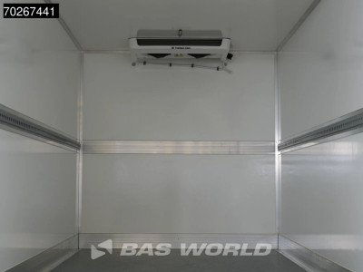 Iveco Daily 35S18 BPM VRIJ! 3.0L Laadklep Koelwagen Vriezer Thermoking V-200 MAX -18 230v stekker LED Navi Airco ACC Koel Koeler Kühler Kühlwagen Kühlkoffer Vries Frigo Bakwagen 18m3 Airco foto 10