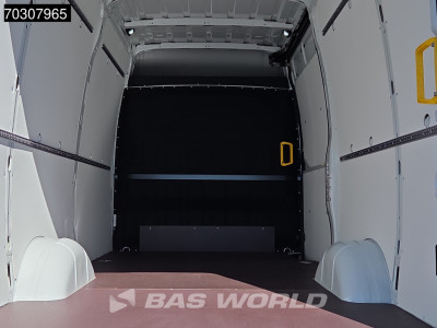 Iveco Daily 35S18 Nuevo - 3.0L - Automático - 180CV - L2H2 - ACC - Aire Acondicionado - Camera Tresera - CarPlay - Sensor de aparcamiento - Euro6 - L2 Airco foto 11
