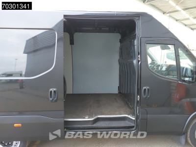 Iveco Daily 35S21 3.0L Automaat 210PK 3,5t Trekhaak LED Navi Airco Cruise Euro6 L2 Airco Trekhaak Cruise control foto 7