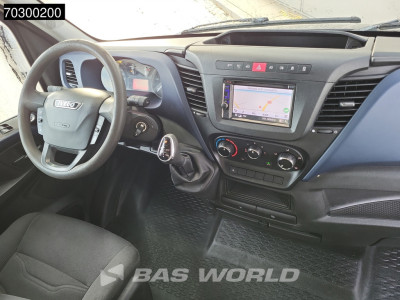 Iveco Daily 35S21 3.0L Automaat 210PK L2H1 3,5t Trekhaak Navi Airco Cruise Camera Parkeersensoren Euro6 Laag Dak L2 Airco Trekhaak Cruise control foto 11