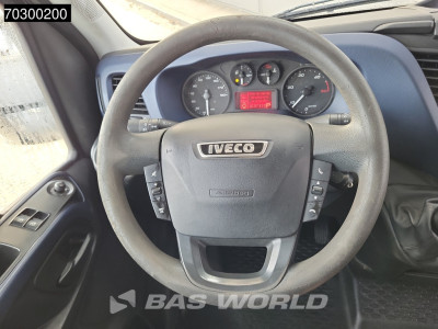 Iveco Daily 35S21 3.0L Automaat 210PK L2H1 3,5t Trekhaak Navi Airco Cruise Camera Parkeersensoren Euro6 Laag Dak L2 Airco Trekhaak Cruise control foto 18
