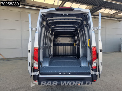 Iveco Daily 35S21 3.0L Automaat 210PK L2H2 2025-Model 3,5t Trekvermogen ACC LED CarPlay Camera Parkeersensoren Euro6 L2 12m3 Airco foto 7
