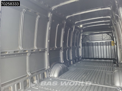 Iveco Daily 35S21 3.0L Automaat 210PK L3H2 2025-Model 3,5t Trekvermogen ACC LED CarPlay Camera Parkeersensoren Velgen 16m3 Euro6 L4H2 16m3 Airco foto 9