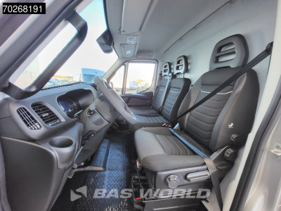 Iveco Daily 35S21 3.0L Automaat L2H2 210PK 2025-Model 3,5t Trekgewicht ACC LED Navi LM-Velgen Camera Euro6 L2 12m3 Airco Trekhaak foto 19