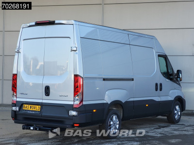 Iveco Daily 35S21 3.0L Automaat L2H2 210PK 2025-Model 3,5t Trekgewicht ACC LED Navi LM-Velgen Camera Euro6 L2 12m3 Airco Trekhaak foto 5
