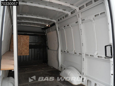Iveco Daily 35S21 3.0L Automaat L2H2 3,5t Trekhaak Navi Airco Cruise Camera Imperiaal Euro6 L2 Airco Trekhaak Cruise control foto 11