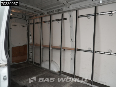 Iveco Daily 35S21 3.0L Automaat L2H2 3,5t Trekhaak Navi Airco Cruise Camera Imperiaal Euro6 L2 Airco Trekhaak Cruise control foto 12