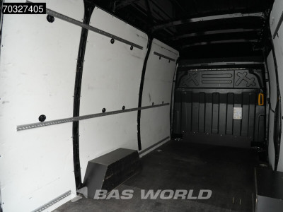 Iveco Daily 35S21 3.0L Automaat L2H2 LED ACC Navi 3,5t Trekhaak Airco Camera Velgen Euro6 L2 Airco Trekhaak 11