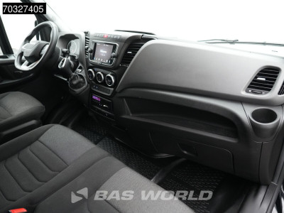 Iveco Daily 35S21 3.0L Automaat L2H2 LED ACC Navi 3,5t Trekhaak Airco Camera Velgen Euro6 L2 Airco Trekhaak 13