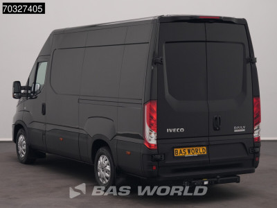 Iveco Daily 35S21 3.0L Automaat L2H2 LED ACC Navi 3,5t Trekhaak Airco Camera Velgen Euro6 L2 Airco Trekhaak 6