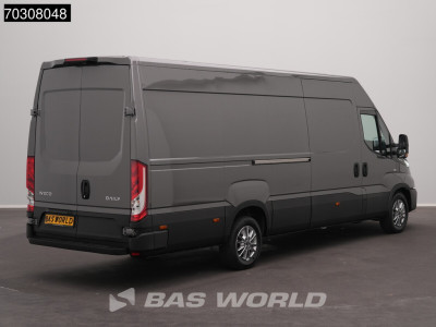 Iveco Daily 35S21 3.0L Automatic L3H2 210HP ACC LED Airco Camera CarPlay Parking Sensors Sitheating 3,5t Towing Capacity Euro6 L3 Airco foto 7